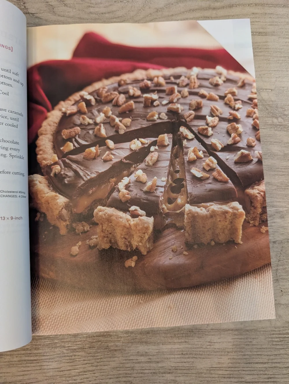 Betty‎ Crocker Mix It Up Desserts Cookbook - Hardcover